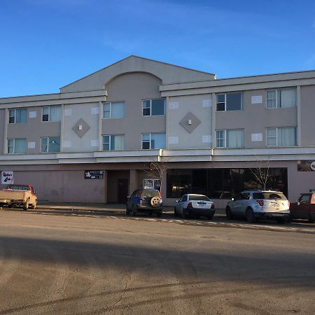 The Silverado Inn Dawson Creek Buitenkant foto